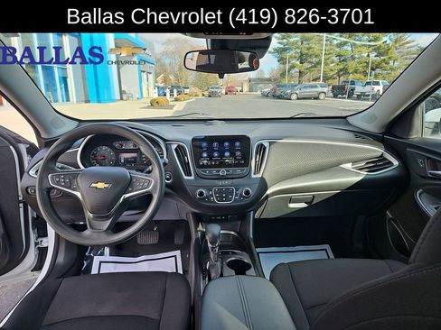 Used 2024 Chevrolet Malibu LT FWD image 20