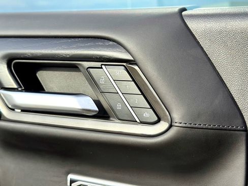 Used 2024 GMC Sierra 1500 AT4X image 21