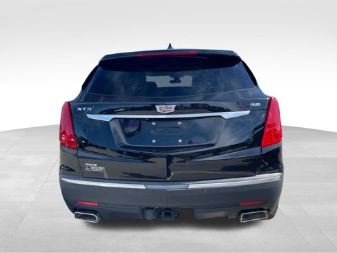 Used 2019 Cadillac XT5 Premium Luxury image 9