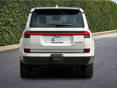 New 2026 Lexus GX 550 AWD/4WD image 6