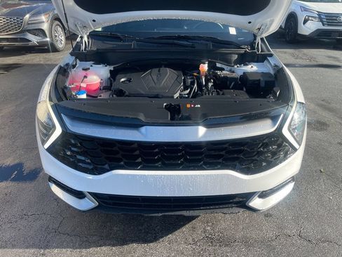Used 2025 Kia Sportage EX FWD image 20