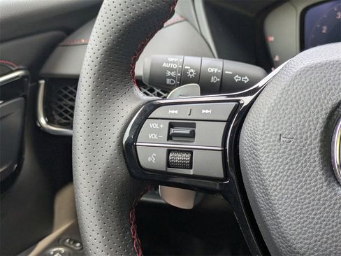 Certified 2025 Acura ADX A-Spec image 19