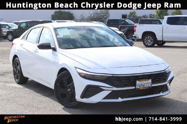 Used 2026 Hyundai Elantra Sport w/ Cargo Package FWD image 1