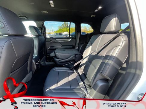 New 2026 GMC Acadia Elevation w/ Elevation Premium Package image 12