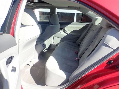 Used 2007 Toyota Camry Hybrid image 12