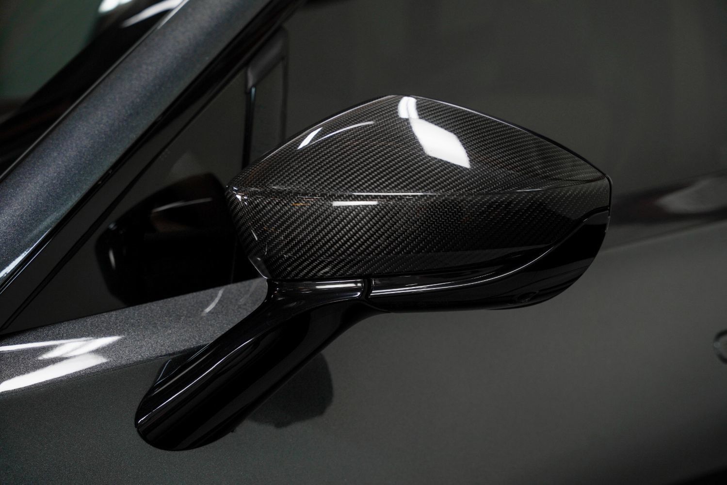Used 2023 Aston Martin DBX 707 AWD/4WD image 16