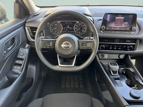 Used 2024 Nissan Rogue S AWD/4WD image 27