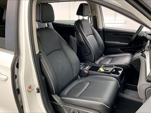 Certified 2025 Honda Odyssey Touring image 7
