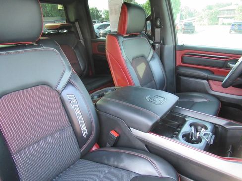 Used 2025 RAM 1500 Rebel w/ Rebel Level 1 Equipment Group AWD/4WD image 9
