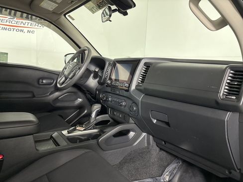 Used 2022 Nissan Frontier S w/ Technology Package image 30