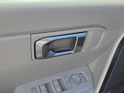 New 2027 Kia Seltos S FWD image 18
