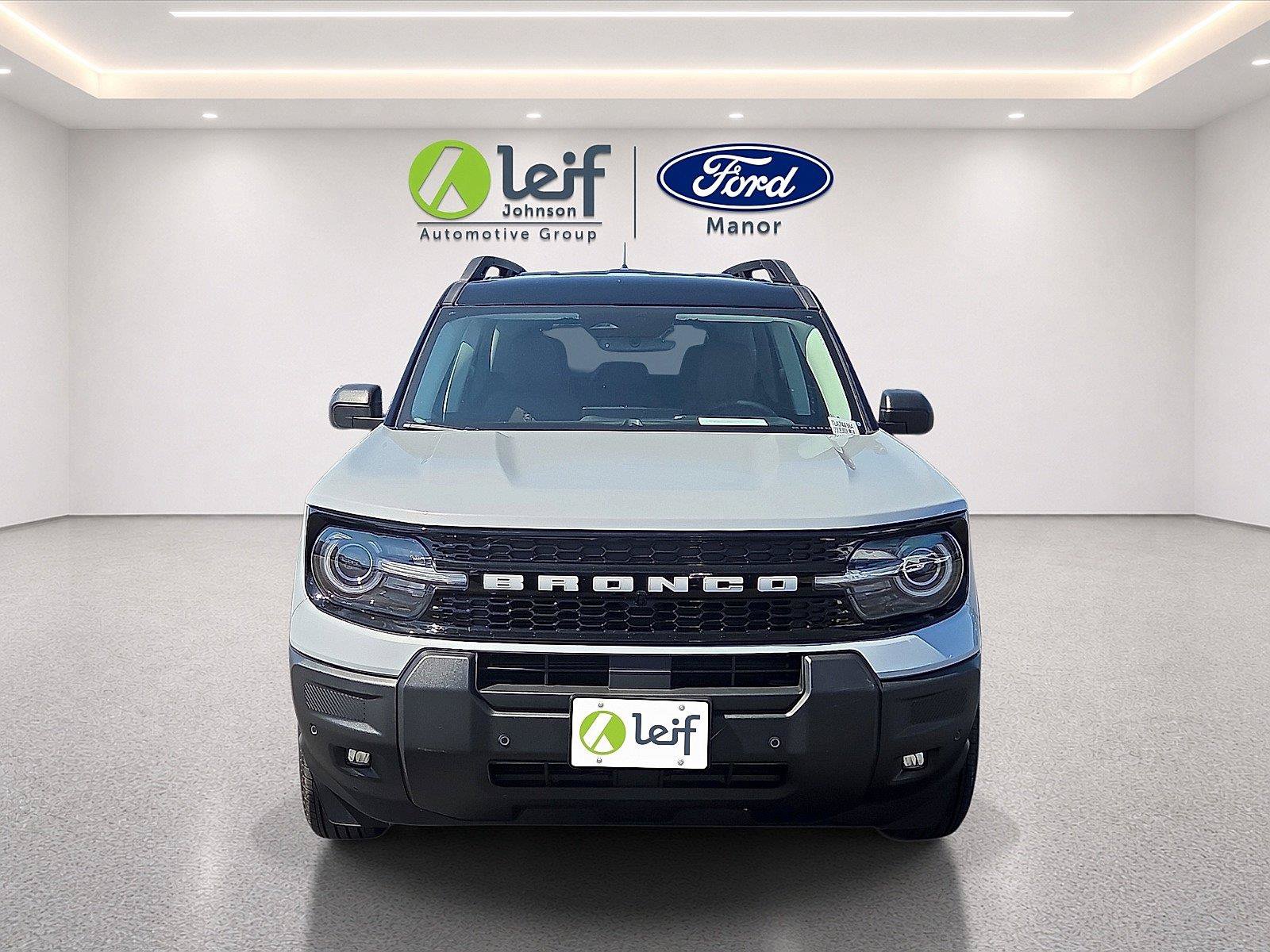 Used 2026 Ford Bronco Sport Outer Banks w/ Outer Banks Tech Package+ AWD/4WD image 3