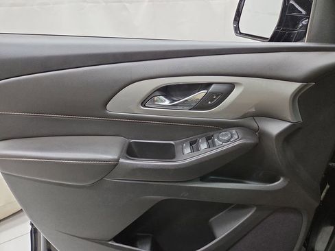 Used 2020 Chevrolet Traverse LS AWD/4WD image 20