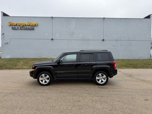 Used 2015 Jeep Patriot Latitude image 4
