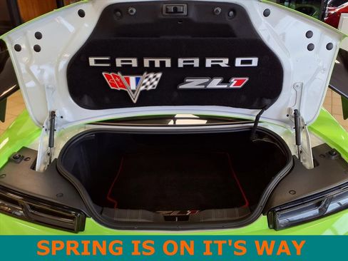 Used 2017 Chevrolet Camaro ZL1 image 7