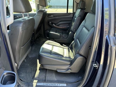 Used 2019 Chevrolet Suburban Premier w/ Max Trailering Package AWD/4WD image 13