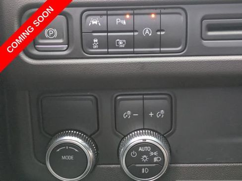 Used 2023 GMC Yukon SLT w/ SLT Premium Package RWD image 21