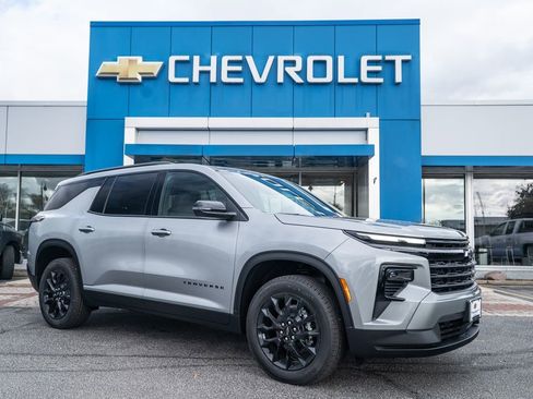 New 2026 Chevrolet Traverse LT w/ Midnight/Sport Edition image 1