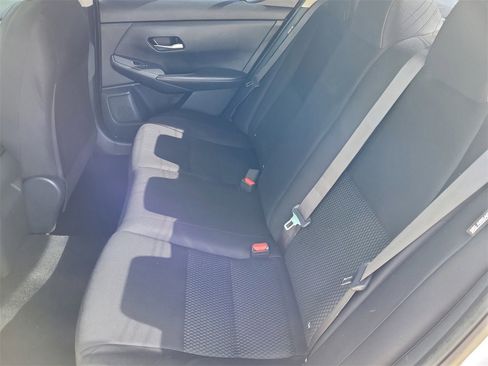 Used 2020 Nissan Sentra S image 8