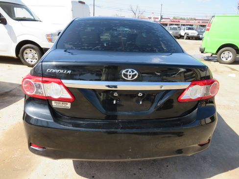 Used 2013 Toyota Corolla L image 5
