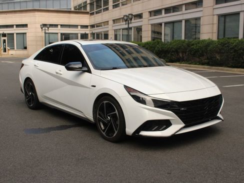 Used 2021 Hyundai Elantra N Line FWD image 1