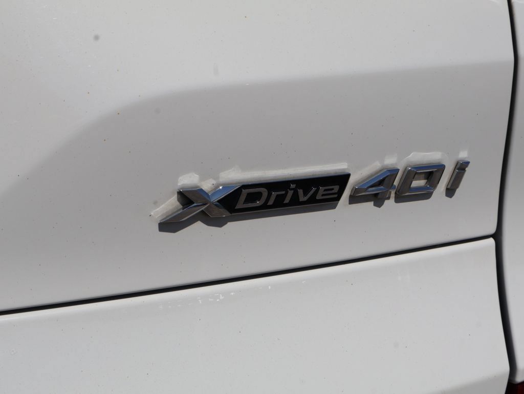 Used 2019 BMW X5 xDrive40i w/ M Sport Package AWD/4WD image 9