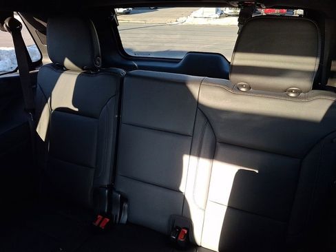 Used 2021 Chevrolet Tahoe LT w/ LT Signature Package image 11