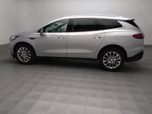 Used 2021 Buick Enclave Essence w/ Sound and Sites Package FWD image 3