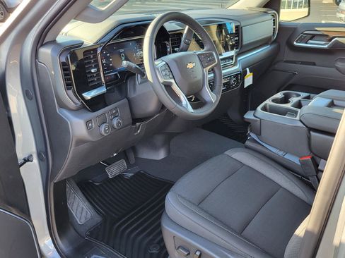 New 2026 Chevrolet Silverado 1500 LT w/ Texas Edition Plus RWD image 13