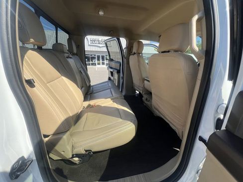 Used 2019 Ford F150 Lariat w/ FX4 Off-Road Package image 27
