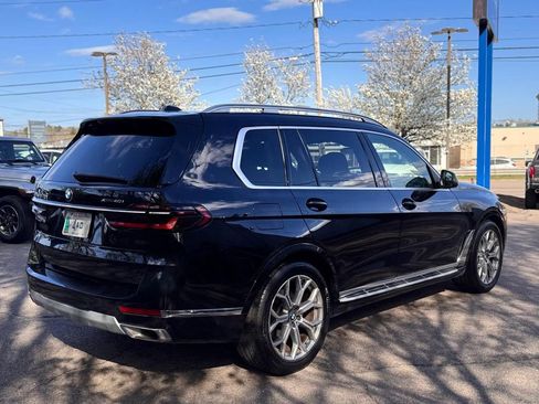 Used 2024 BMW X7 xDrive40i AWD/4WD image 6