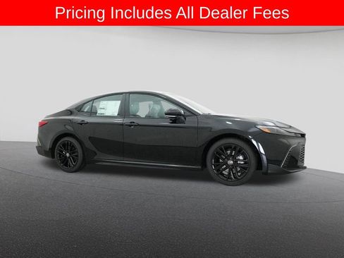 New 2026 Toyota Camry SE FWD image 28