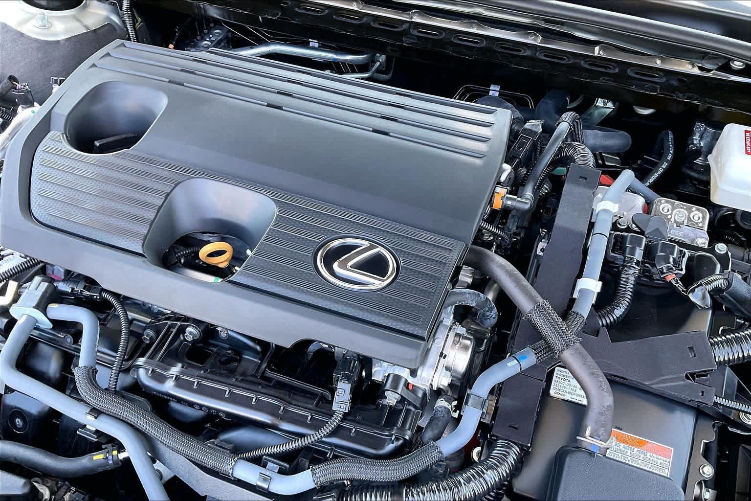 Used 2024 Lexus ES 300h Ultra Luxury w/ Accessory Package (Z2) FWD image 30