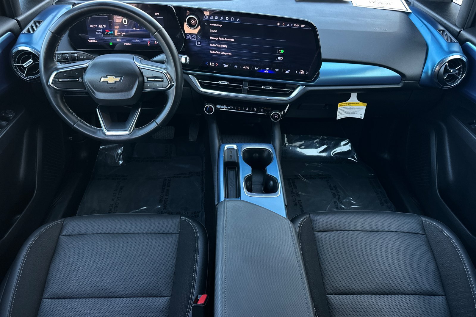 Used 2024 Chevrolet Equinox EV LT FWD image 16