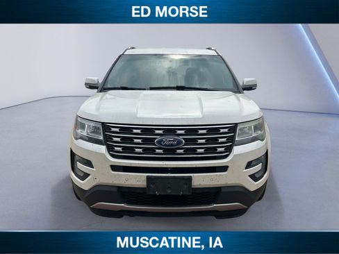 Used 2017 Ford Explorer Limited image 3