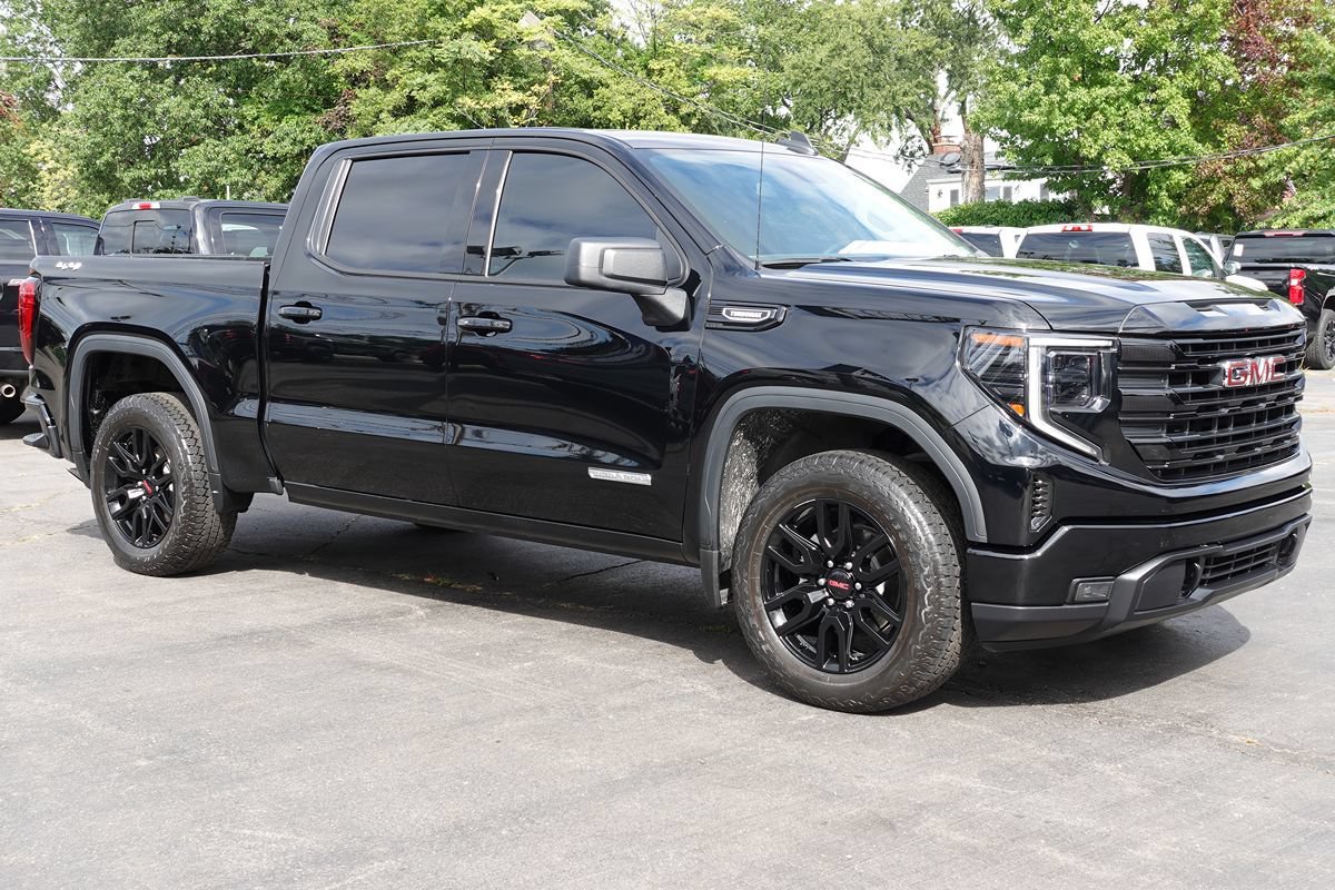 Used 2024 GMC Sierra 1500 Elevation AWD/4WD image 4