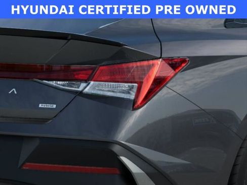 Certified 2025 Hyundai Elantra SEL image 10