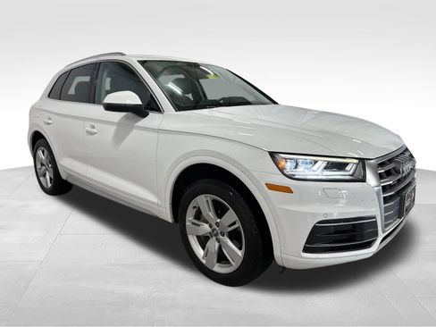 Used 2018 Audi Q5 2.0T Premium Plus image 3