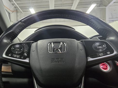 Used 2017 Honda CR-V Touring image 27