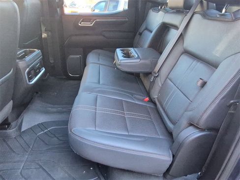 Used 2022 Chevrolet Silverado 1500 High Country image 30