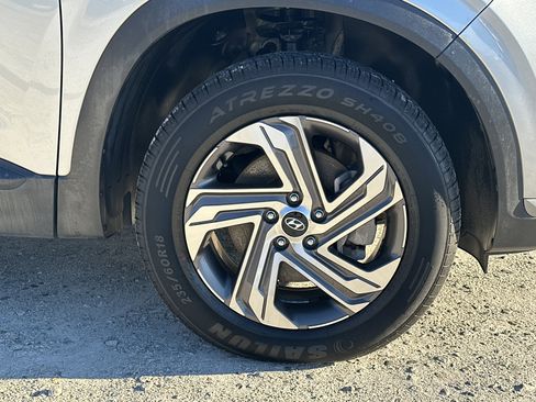 Used 2023 Hyundai Santa Fe SEL image 12