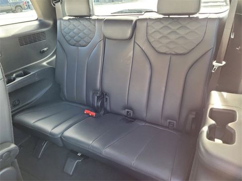 Used 2020 Hyundai Palisade Limited image 24