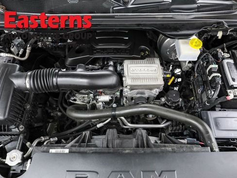 Used 2024 RAM 1500 Laramie image 7