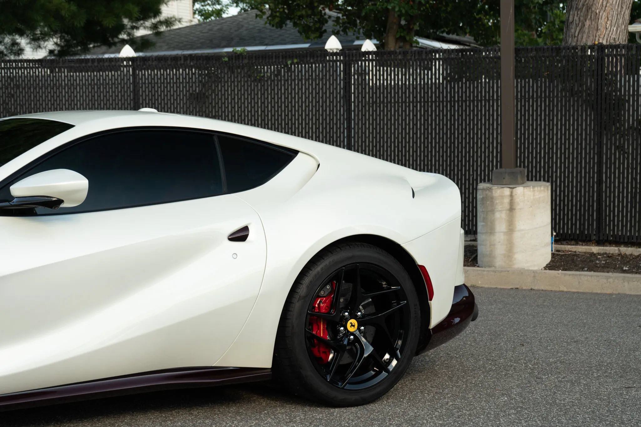 Used 2020 Ferrari 812 Superfast RWD image 47