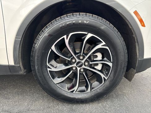 Used 2024 Lincoln Nautilus Premier w/ Equipment Group 102A image 56