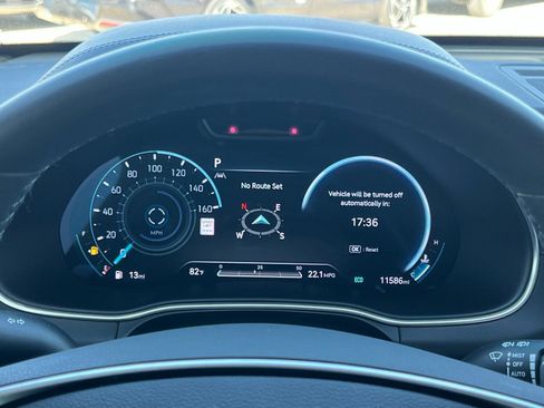 Used 2023 Genesis GV80 2.5T w/ Prestige 20" Package image 31