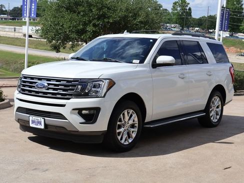 Certified 2021 Ford Expedition XLT image 7