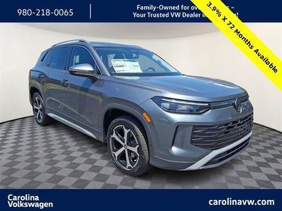 New 2025 Volkswagen Tiguan SE
