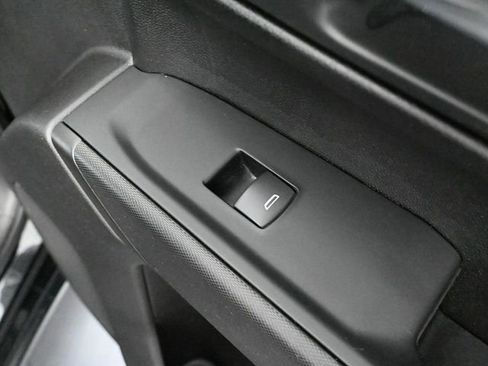 Used 2023 Chevrolet Silverado 1500 Custom image 43