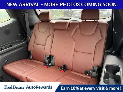 Used 2024 Kia Telluride SX w/ Towing Package AWD/4WD image 12